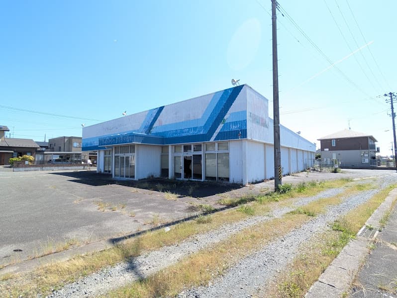 国道6号線からちょっと東に入った約200坪の大きな店舗（原町区日の出町）