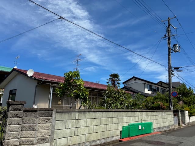 賃貸・売却どちらでも可！人気の平屋。売却の場合は更地引き渡し！（原町区仲町一丁目）