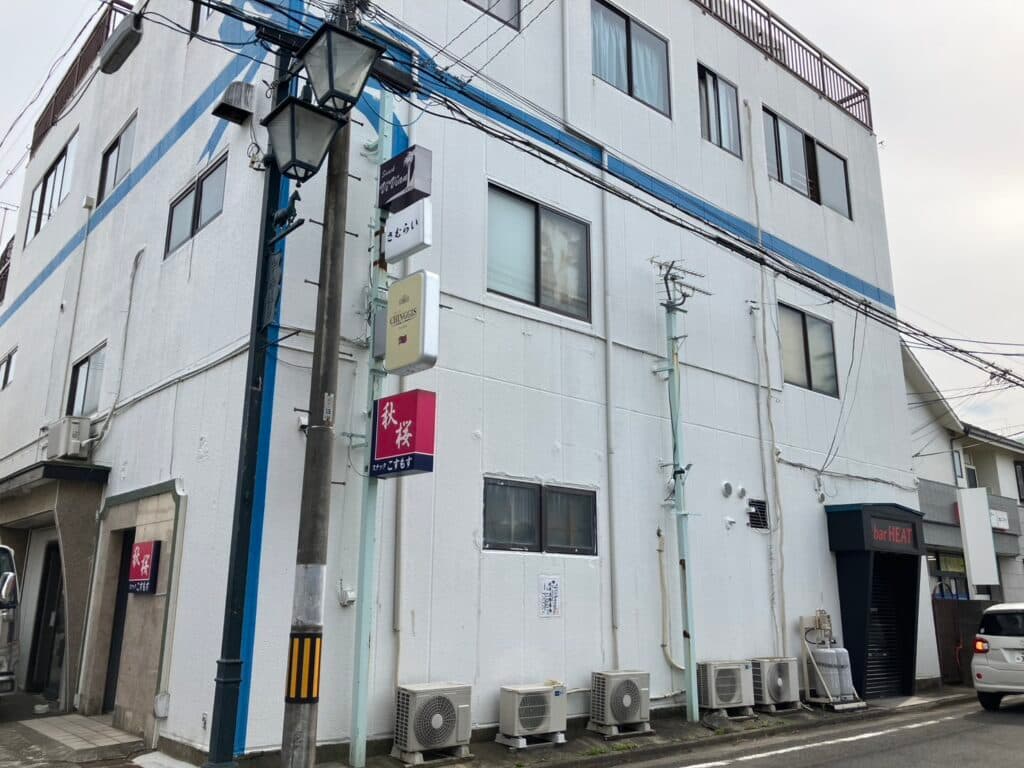 【貸店舗】旭ビル１階　そのまま始められます居抜き物件（原町区旭町三丁目）