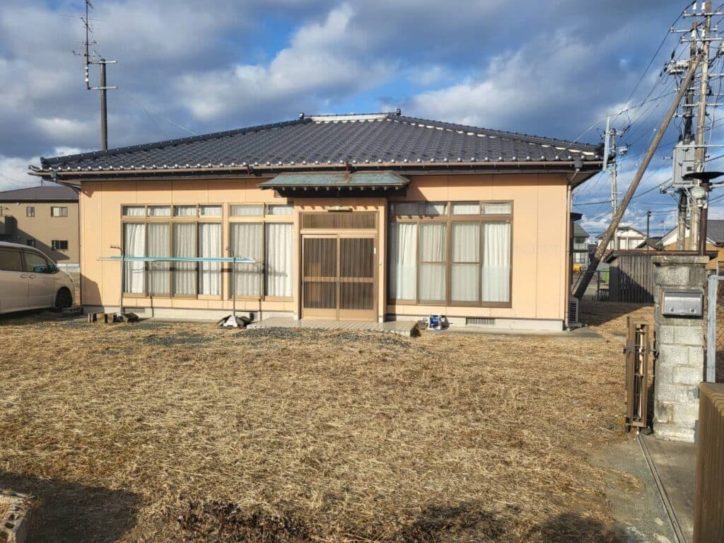 広々とした敷地。住まいにも事業用にも。活用を見出せる４ＤＫの平屋（原町区上渋佐字原田）